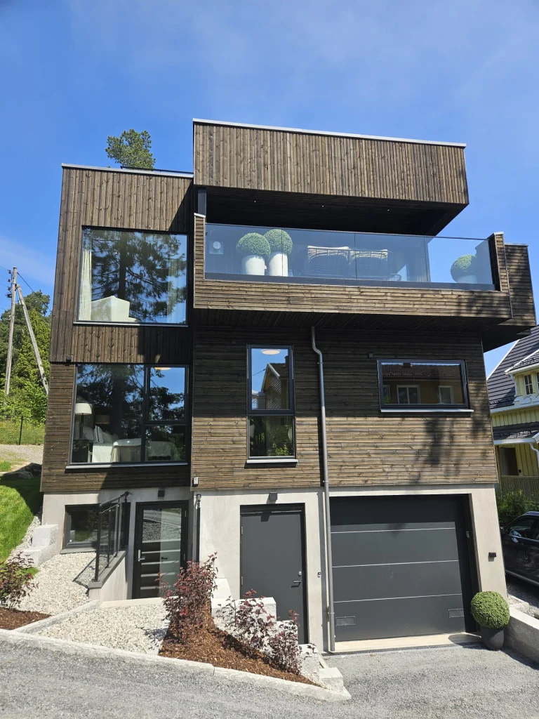 cat costa o casa din lemn